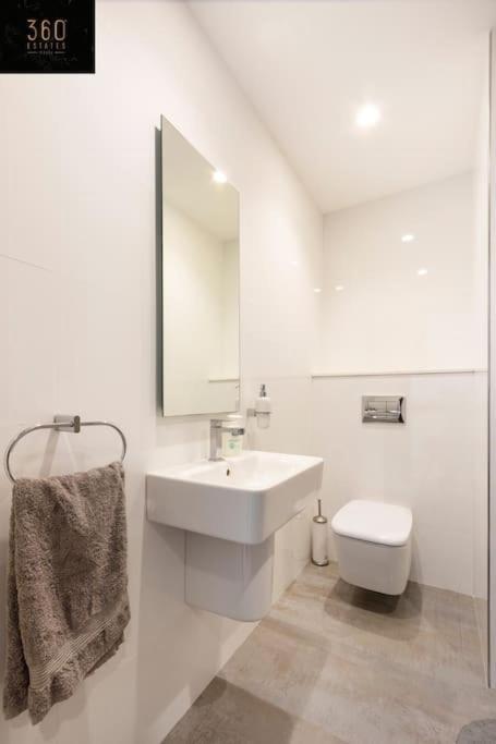 Modern 2Br Apt In The Quaint Village Of Marsaskala & Ac By 360 Estates Extérieur photo